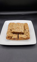 Load image into Gallery viewer, Chocolate chip cookie pan